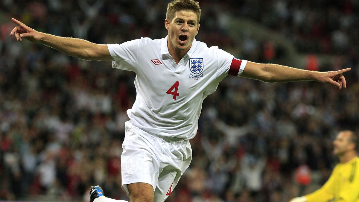 Gerrard wins England Player of the Year - Eurosport