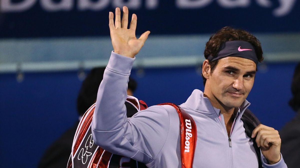 Roger Federer wins through in Dubai (AFP)