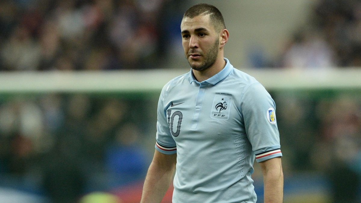 Raymond Domenech Karim Benzema Confirme Son Inutilite Eurosport