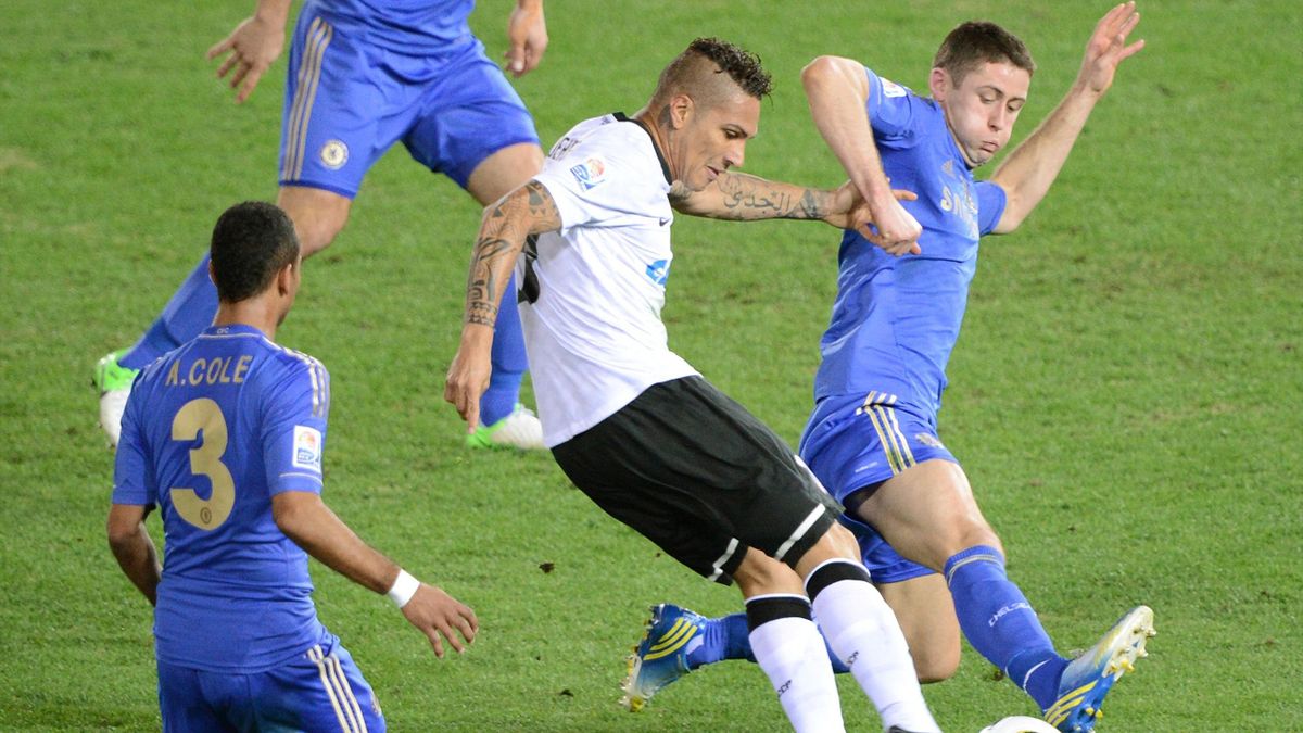 Chelsea Defenders Cahill And Cole To Return Soon Eurosport