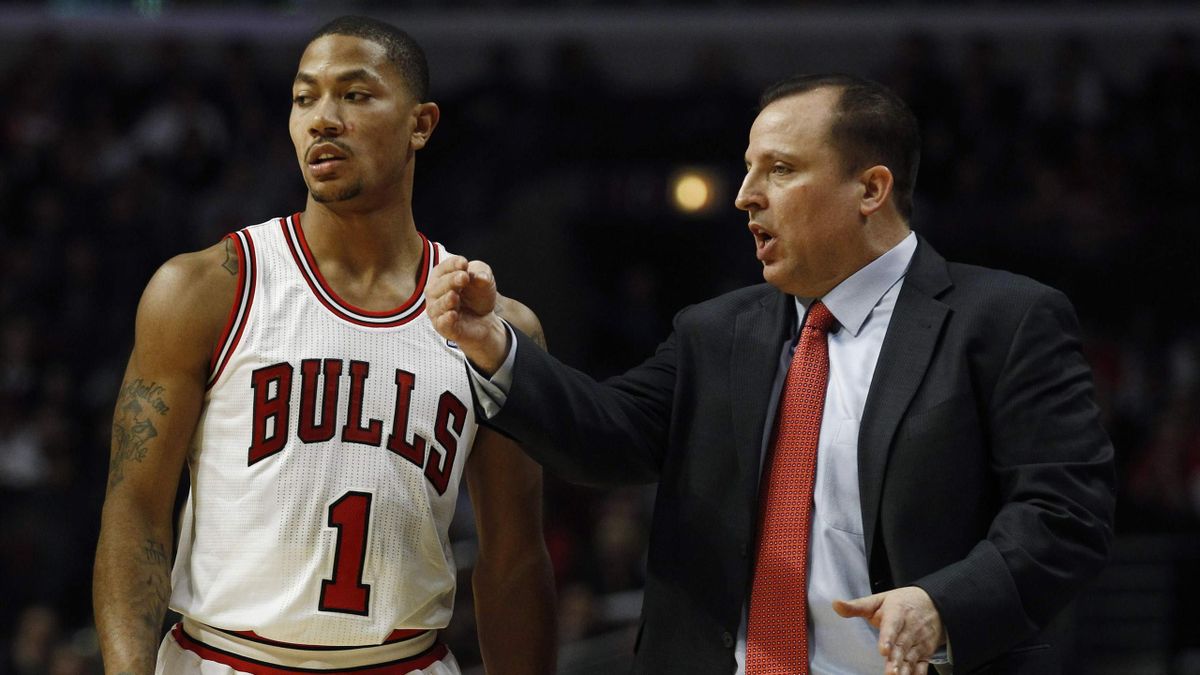 Derrick rose chicago bulls forma outlet