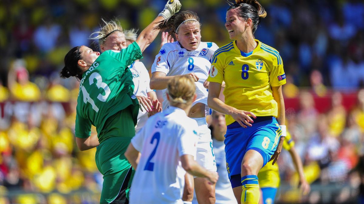 Sweden romp into semis with rout of Iceland Eurosport