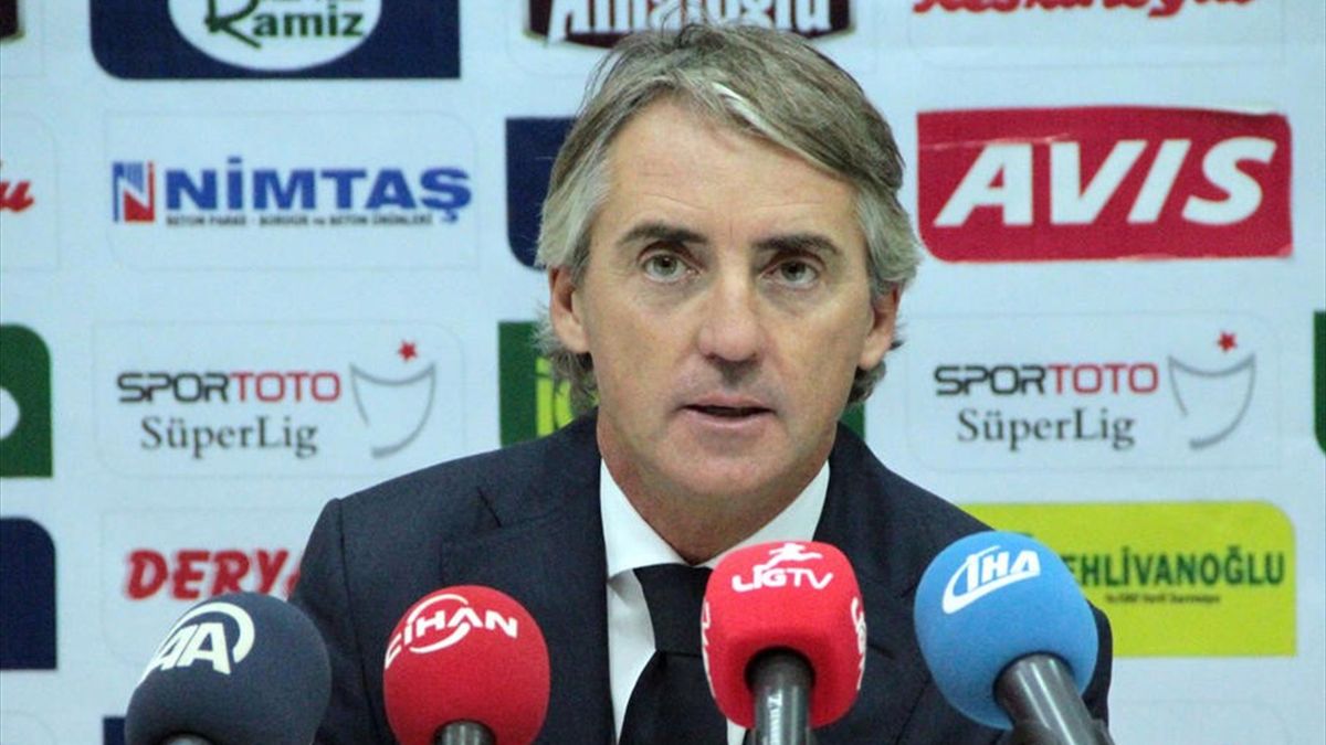 Roberto Mancini: Burada herkes her şeyi biliyor - Eurosport