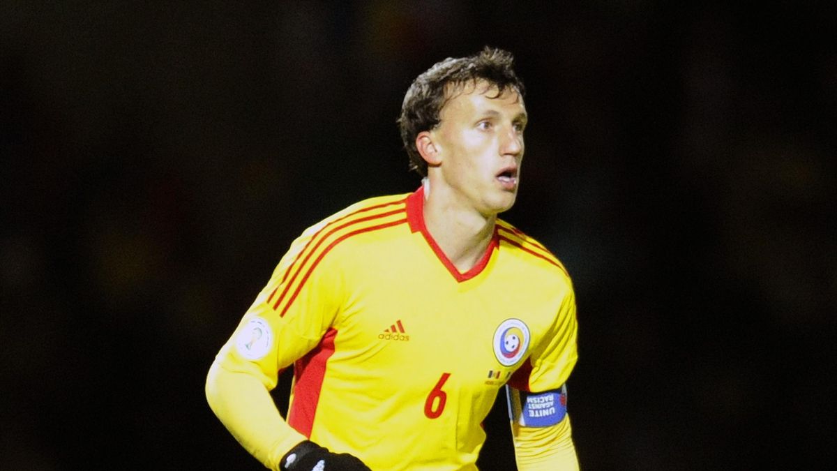 Спортсмены румынии. Влад Кирикеш. Оливер Чирич. Сборная Румынии. Капитан Румыния.