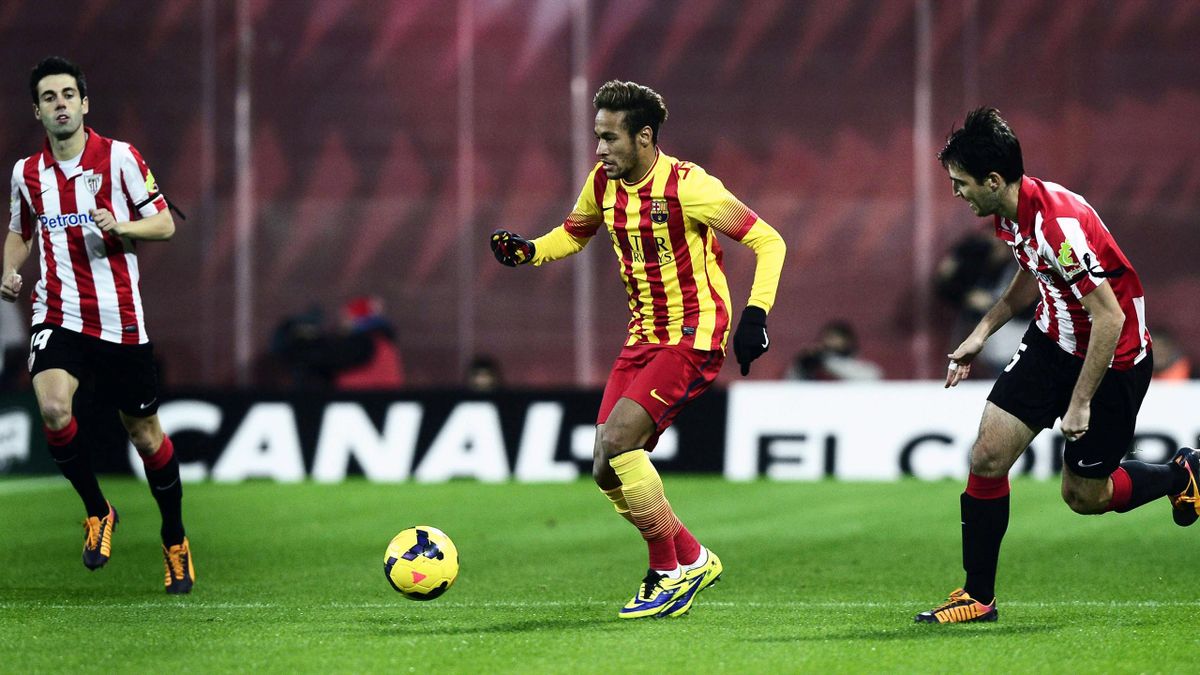 Barcelona ve Athletic Bilbao bayrak formayla sahaya ...