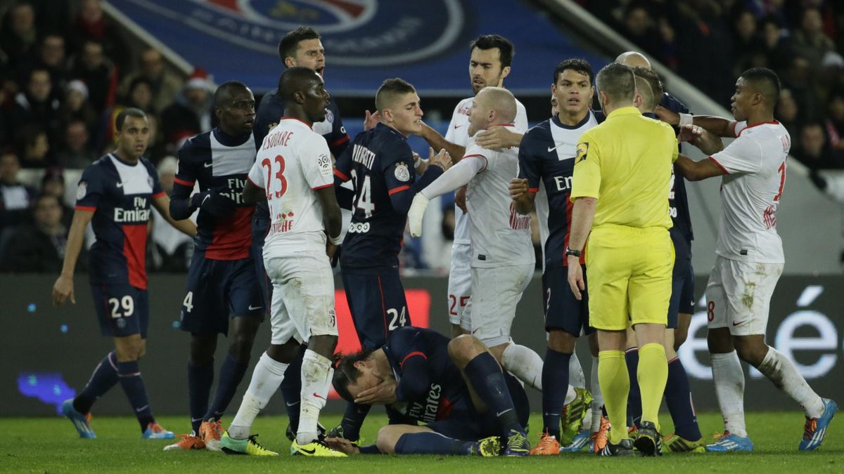 Ligue 1 2013/2014 PSG Lille brawl