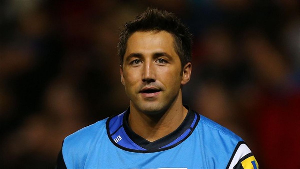 Gavin Henson came off the bench to get one of Bath's tries
