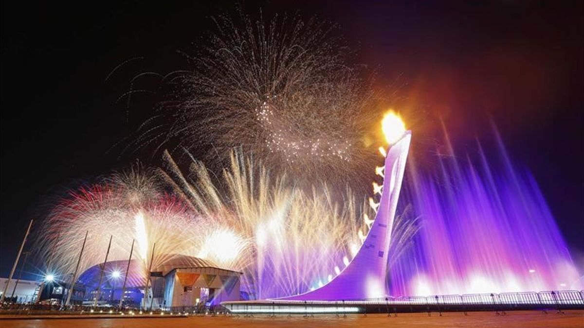 Soci 2014 Un Olimpiyat Mesalesi Yakildi Eurosport