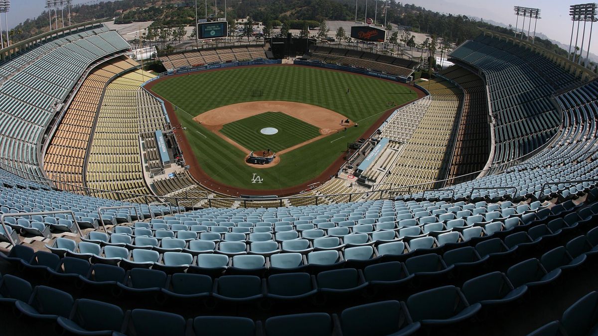 LA Dodgers ordered to pay $15m to fan beaten at stadium - Eurosport