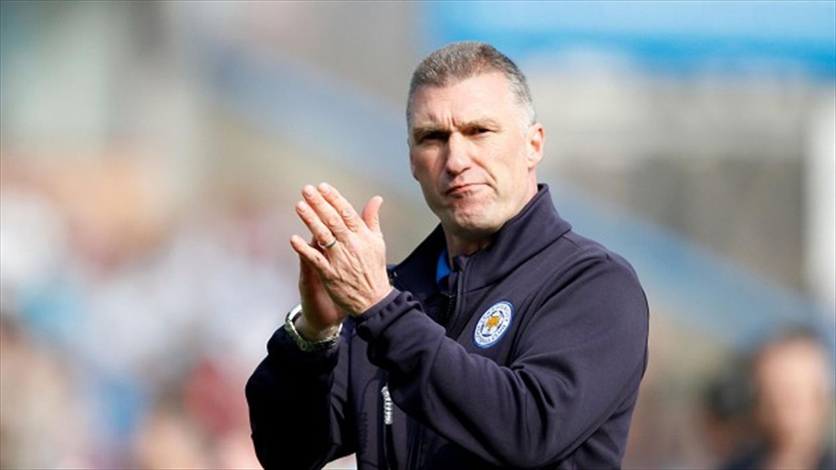 Nigel Pearson Coy Over Future But Insists I M Still In Charge At Leicester Eurosport