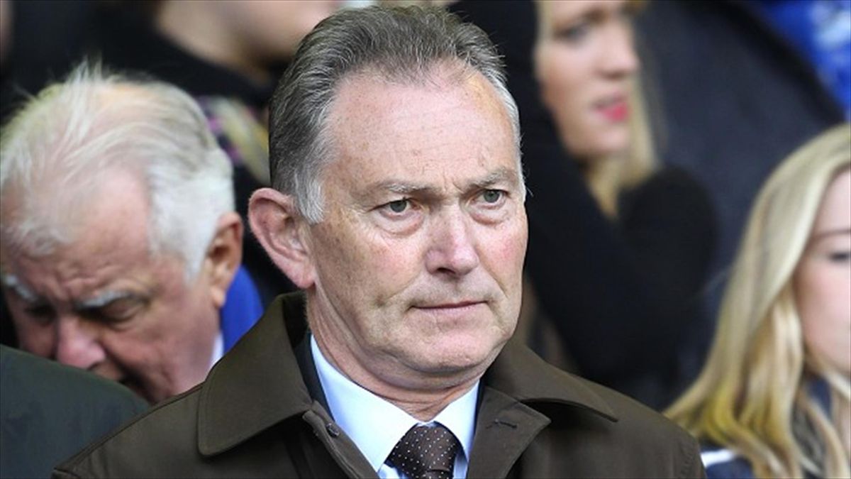 Scudamore Should Consider Position Over Sexist Emails Says Fa Board Member Eurosport 