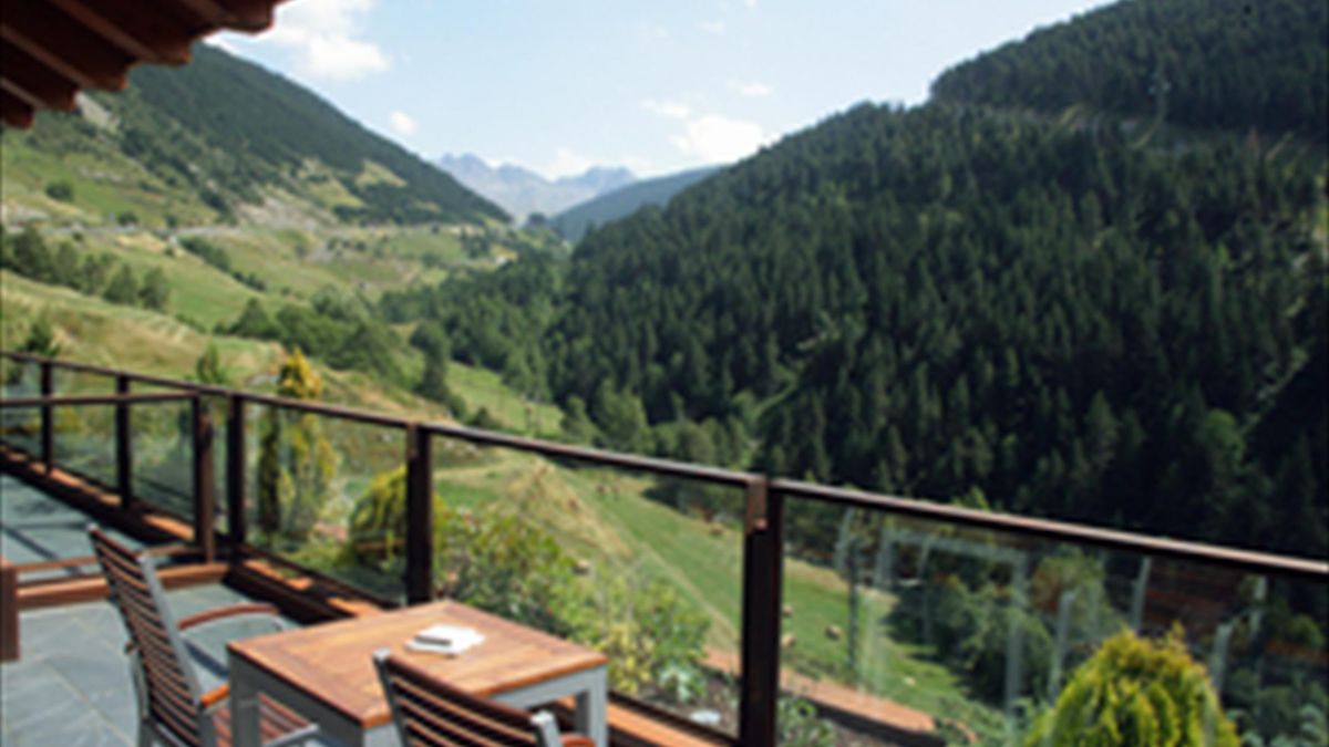 Este verano disfruta del golf en el Pirineo andorrano Eurosport