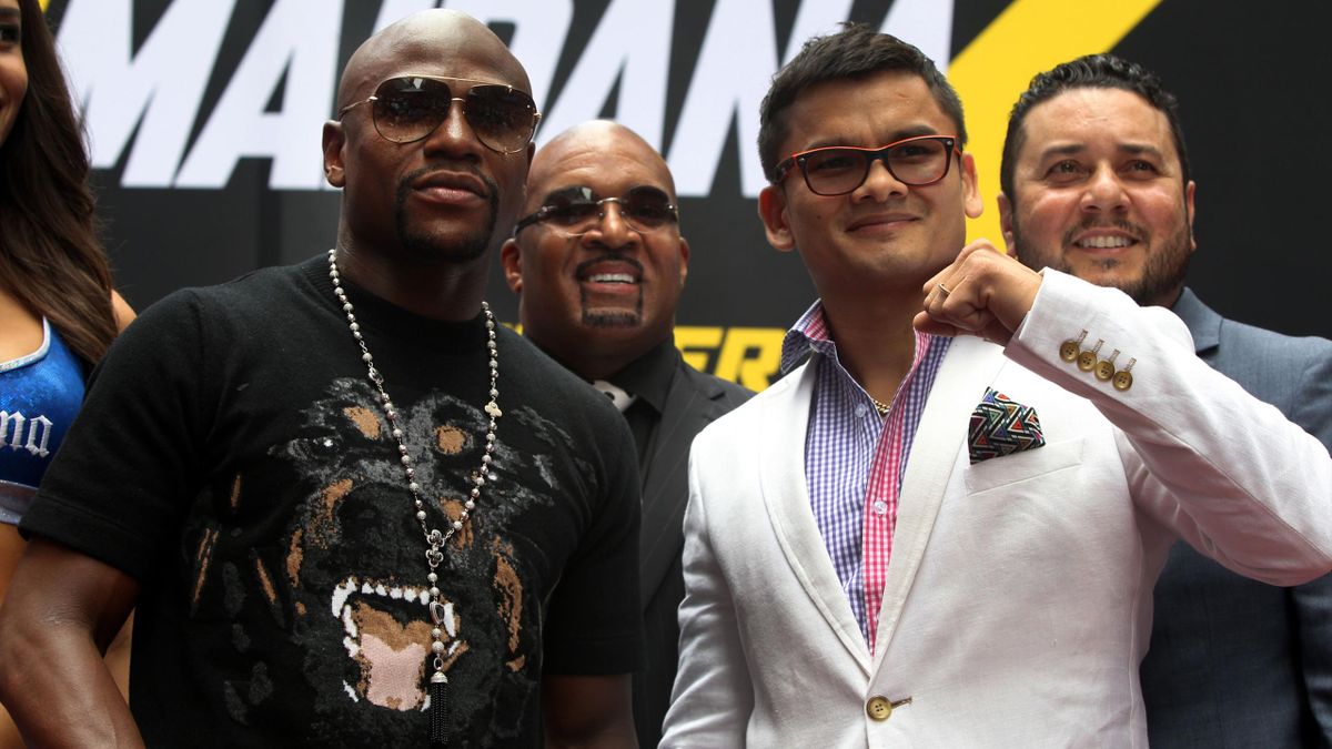 Floyd Mayweather v Manny Pacquiao mega fight poised to trump pay-per-view  records | ITV News