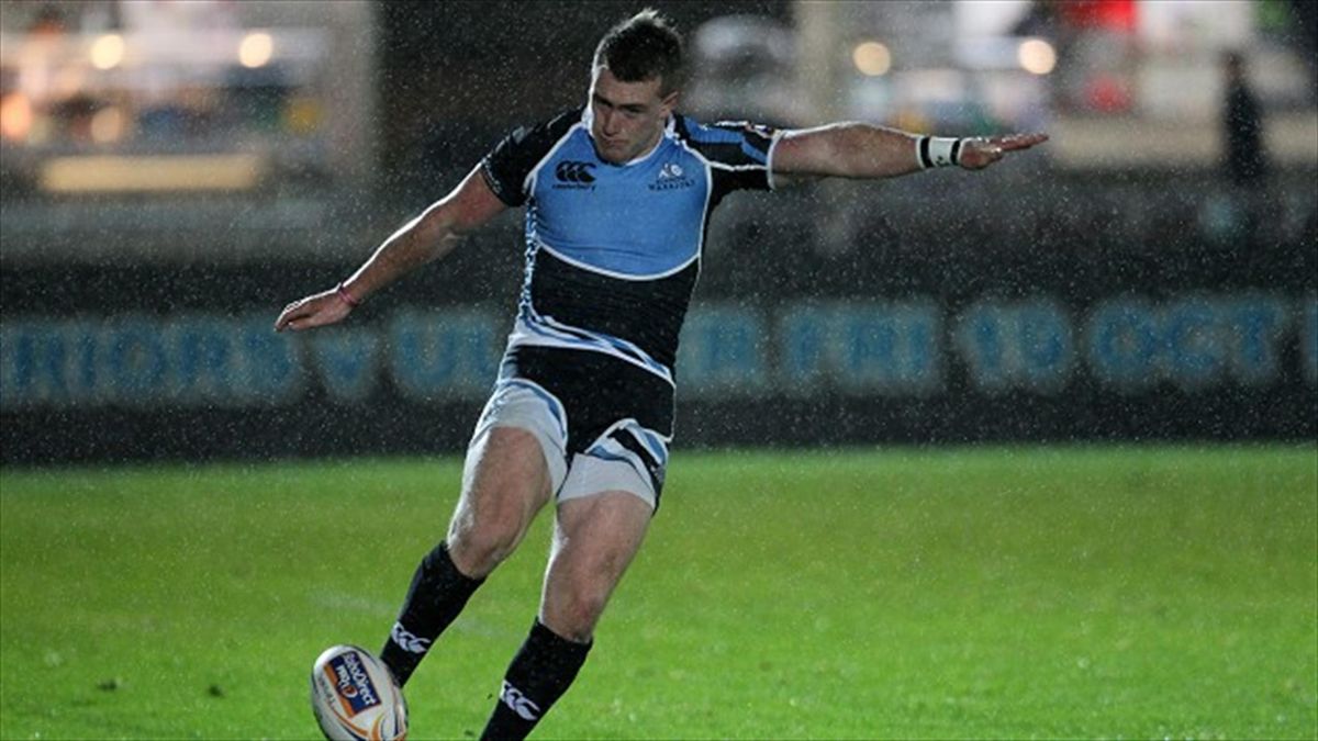 Stuart Hogg kicked a late penalty to win the match for Glasgow