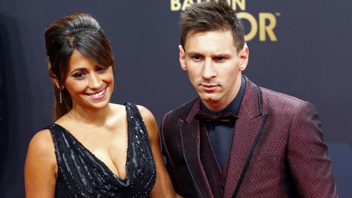 Lionel Messi and Antonela Roccuzzo's Relationship Timeline