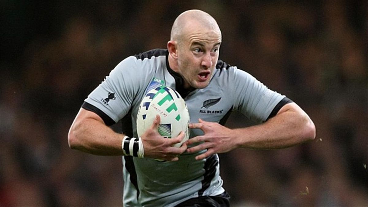Brendon Leonard has joined the Ospreys on a three-year deal from next season