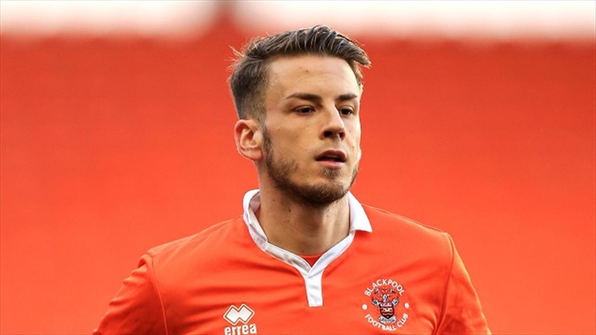 Orlandi commits to Seasiders - Eurosport