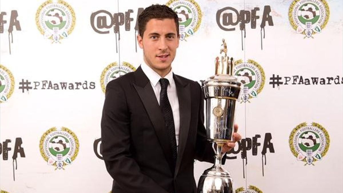 Eden Hazard Named Pfa Player Of The Year Harry Kane Wins Young Player Eurosport