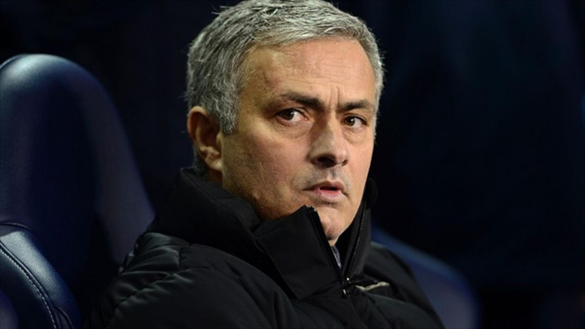 Jose Mourinho revisits vote doubts over FIFA coach of year gong - Eurosport