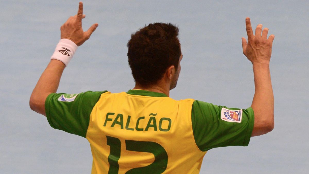 Falcao indoor soccer discount