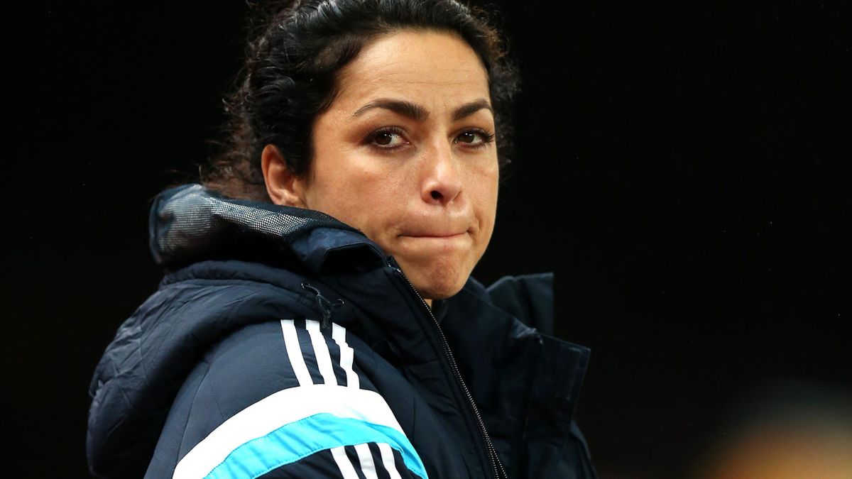 Ex Chelsea doctor Eva Carneiro launches constructive dismissal