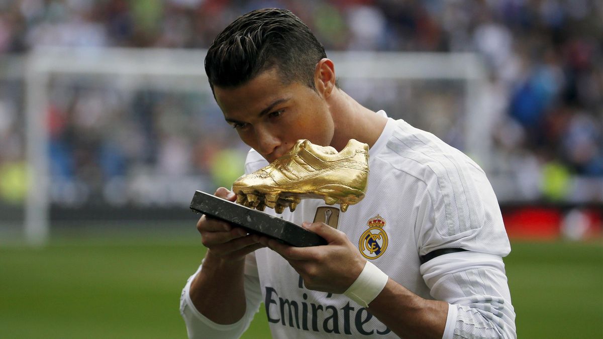 C ronaldo golden top boot