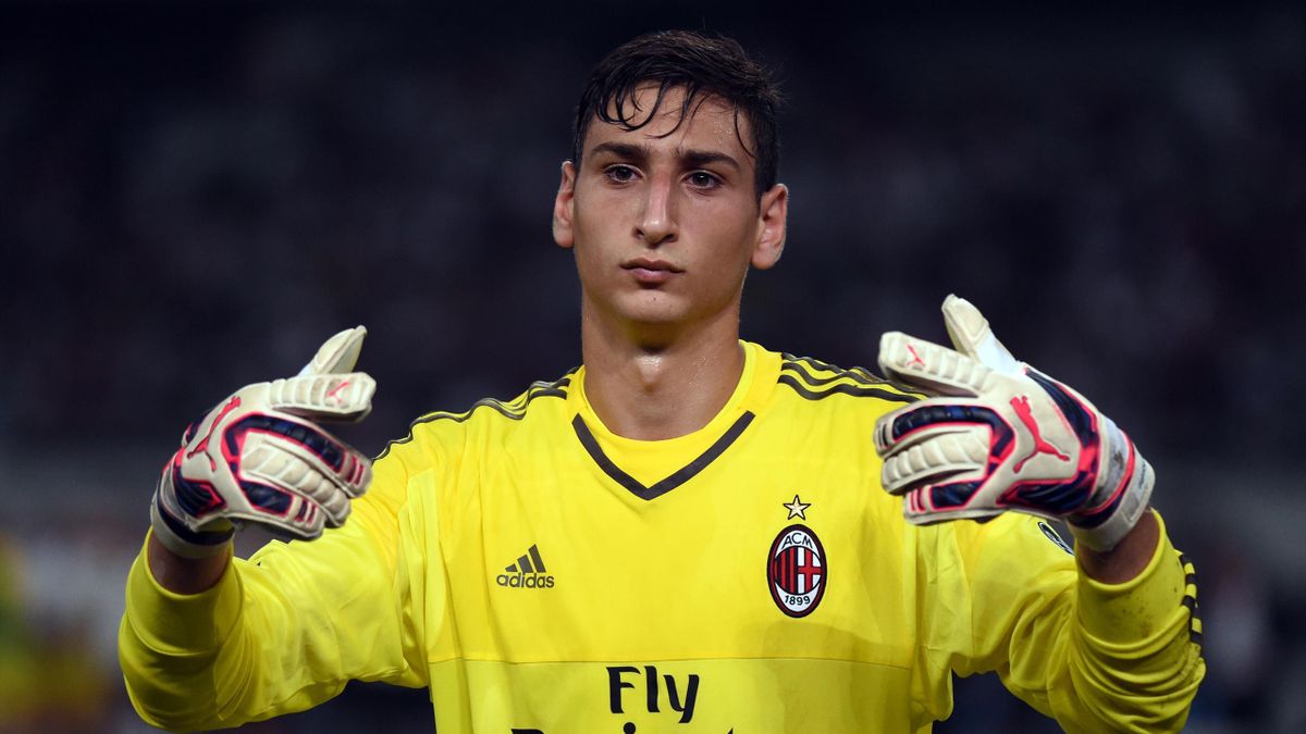 AC Milan's 16-year-old goalkeeper Gianluigi Donnarumma 'worth €170