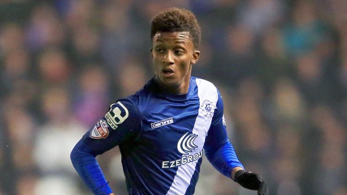 Demarai Gray Birmingham . England Under 21 Boss Gareth Southgate Calls For Birmingham Winger Demarai Gray Eurosport