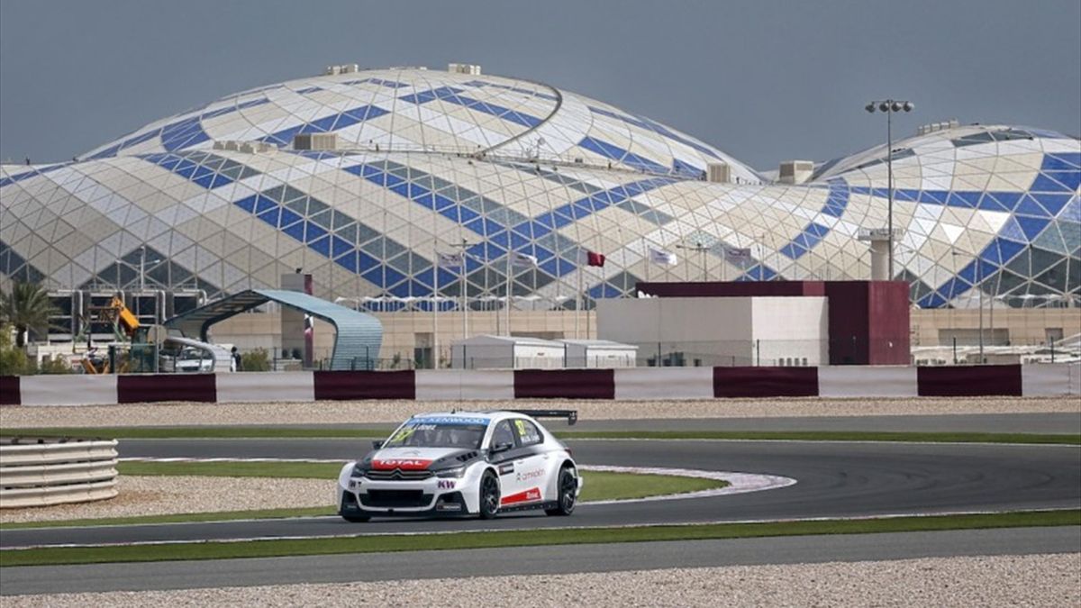 37 LOPEZ Jose Maria (arg) Citroen C Elysee  team Citroen racing action during the 2015 FIA WTCC World Touring Car Championship race at Losail  from November 25th to 27th  2015, Qatar. Photo Francois Flamand / DPPI