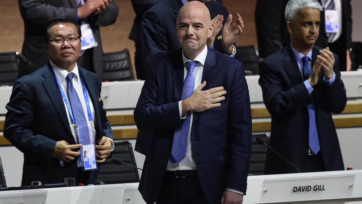 Messi Ballon d'or du Mondial, Blatter ne s'en remet pas - Eurosport