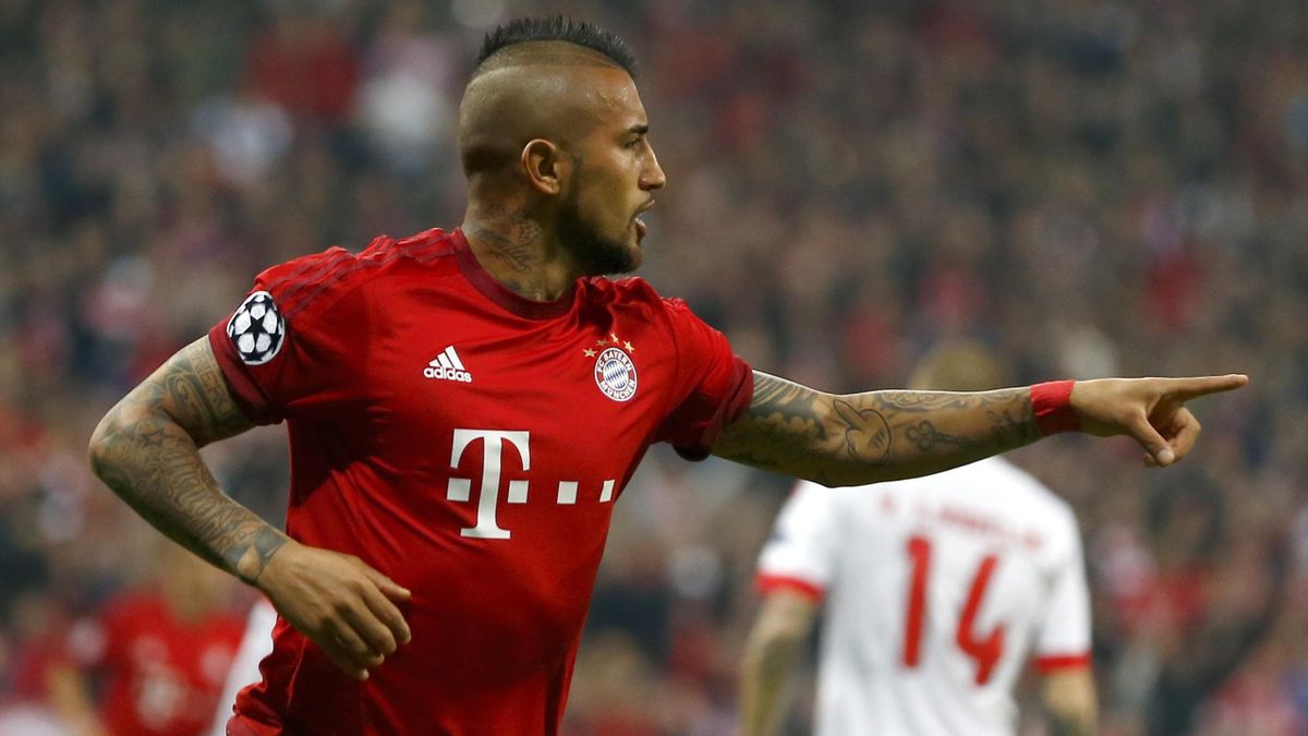 Early Vidal sees Bayern sink Benfica Eurosport