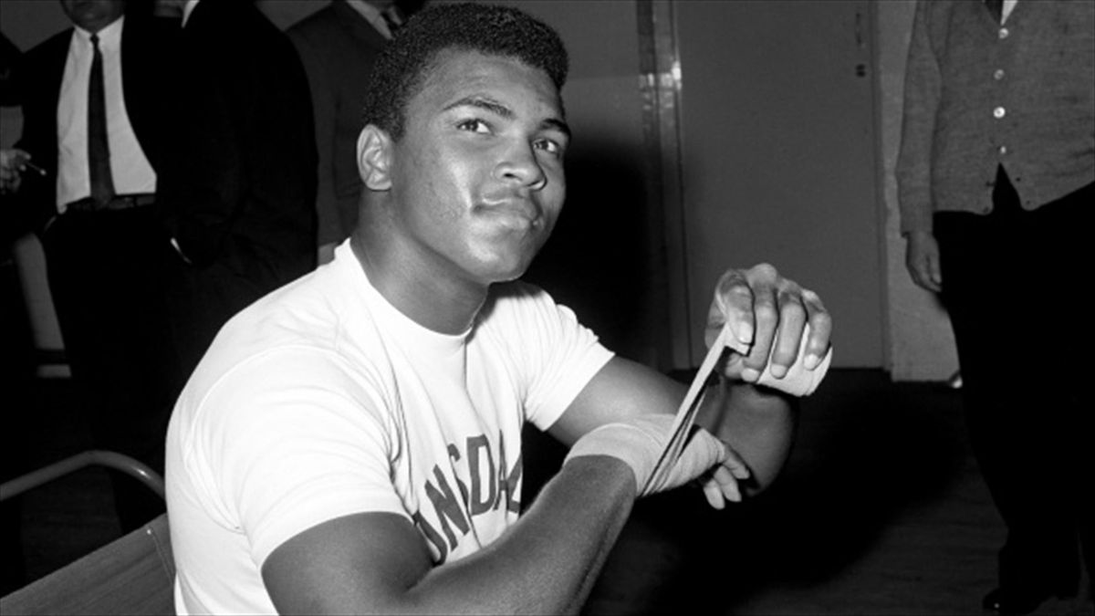 Will Smith And Lennox Lewis To Be Pallbearers At Muhammad Ali Funeral Eurosport Will smith is from philadelphia. will smith and lennox lewis to be