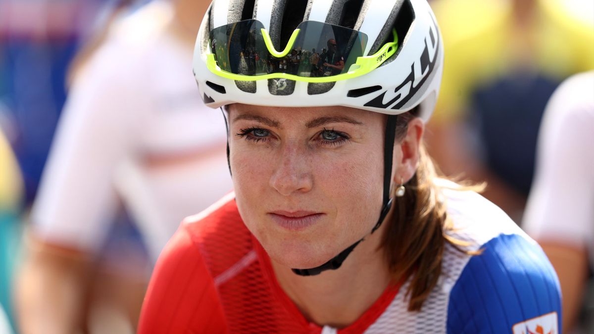 Rio 2016 Olympics: Crash cyclist Van Vleuten shrugs off fractured  vertebrae, saying 'I'll be fine' - Eurosport