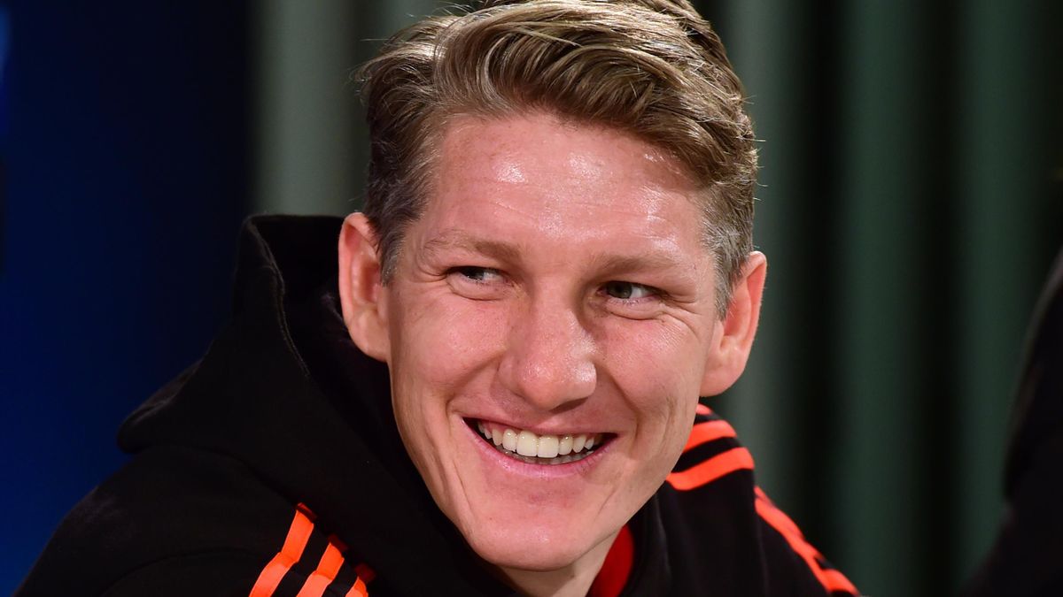 Haltestelle Schweinsteiger Und Gastronomie Fur Ana Kickers Werben Um Ex Dfb Kapitan Eurosport
