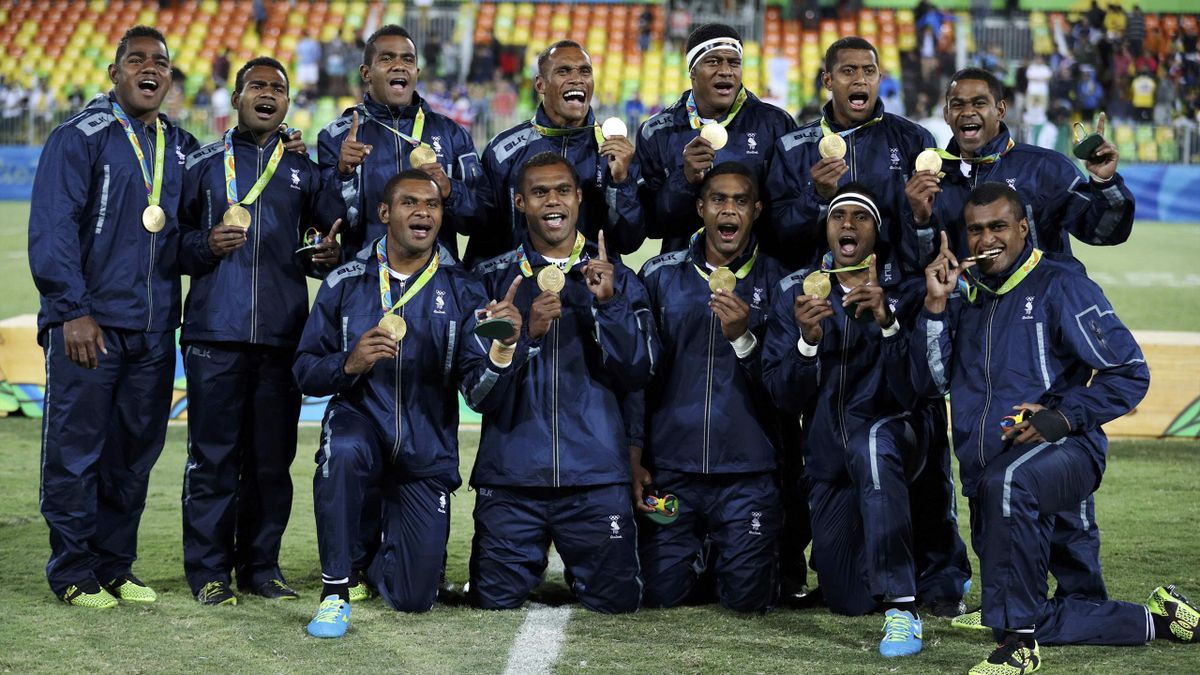 Olympics Rio 2016 Watch Fiji go wild as mens rugby 7s deliver gold and PM declares public holiday
