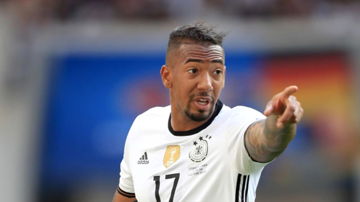 Jerome Baoteng hits out at Jens Lehmann's criticism of ...