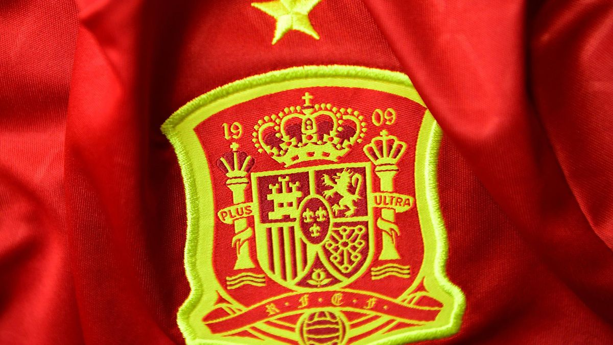 U21-Weltmeisterschaft: Spanien und Serbien komplettieren ...