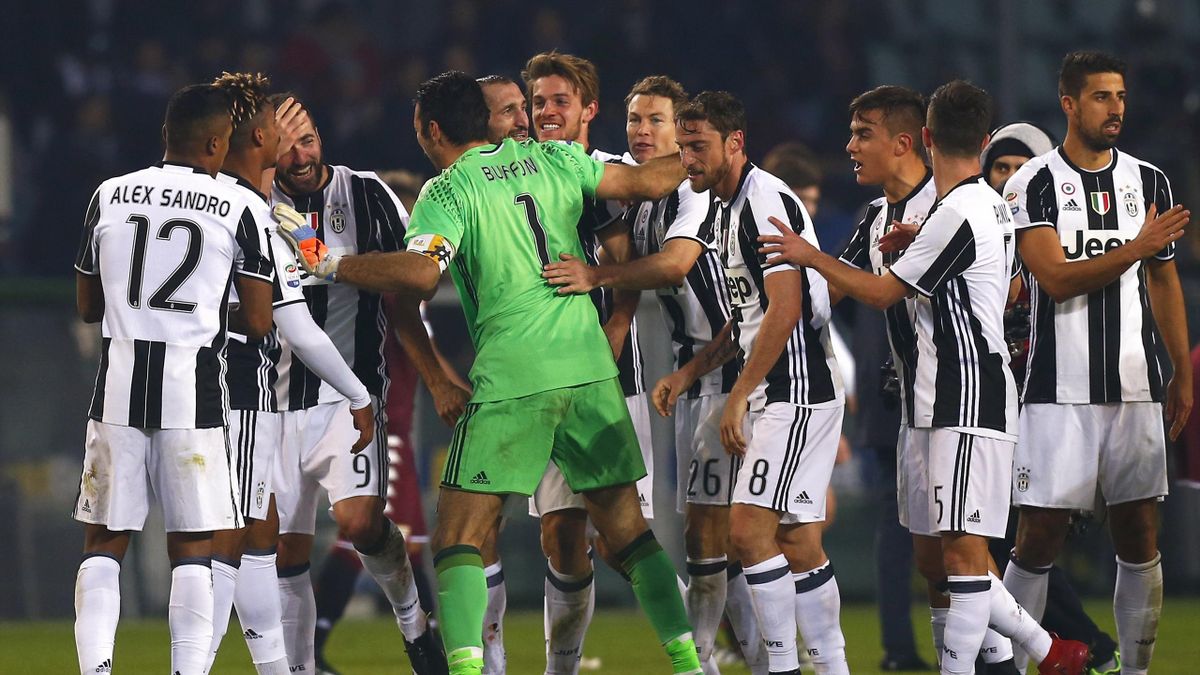 gek vlinder emotioneel Juventus snatch win in Turin derby with Gonzalo Higuain brace - Eurosport