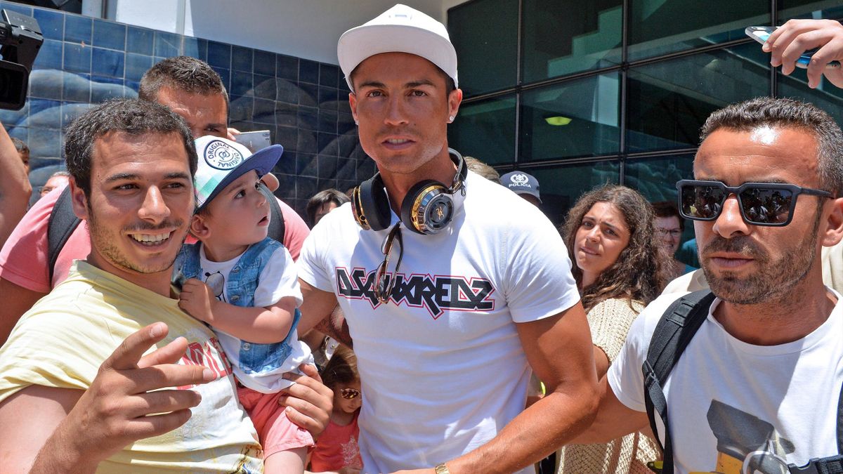 Cristiano ronaldo funchal clearance