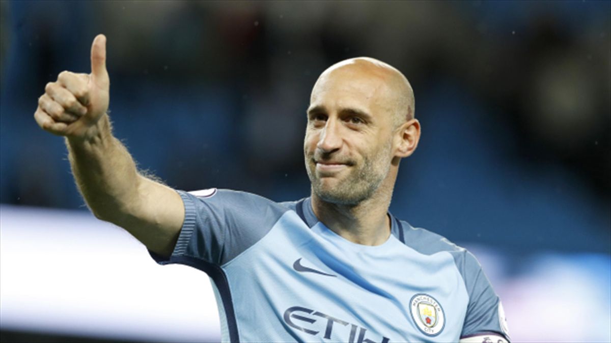 Man City move to brink of Champions League qualification ...