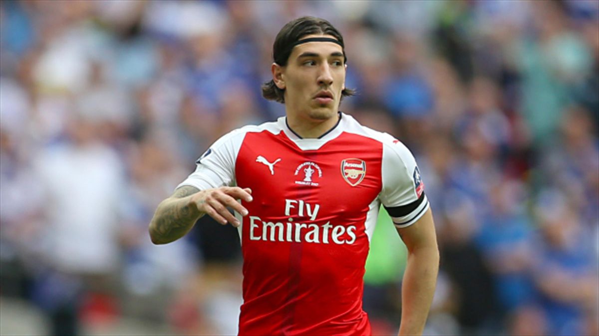 Arsenal team news: Hector Bellerin confirms when he will return to