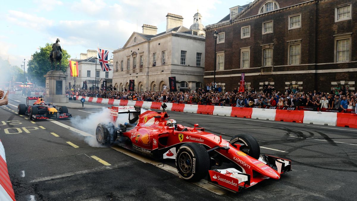 Lewis Hamilton the missing man as F1 hits London streets