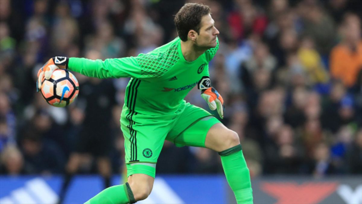 Begovic Says Boss Howe Was A Key Factor In His Decision To Join Bournemouth Eurosport