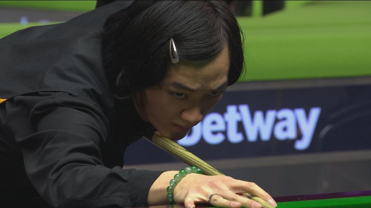 Ronnie O Sullivan gewinnt das Match Sunny Akani erobert die