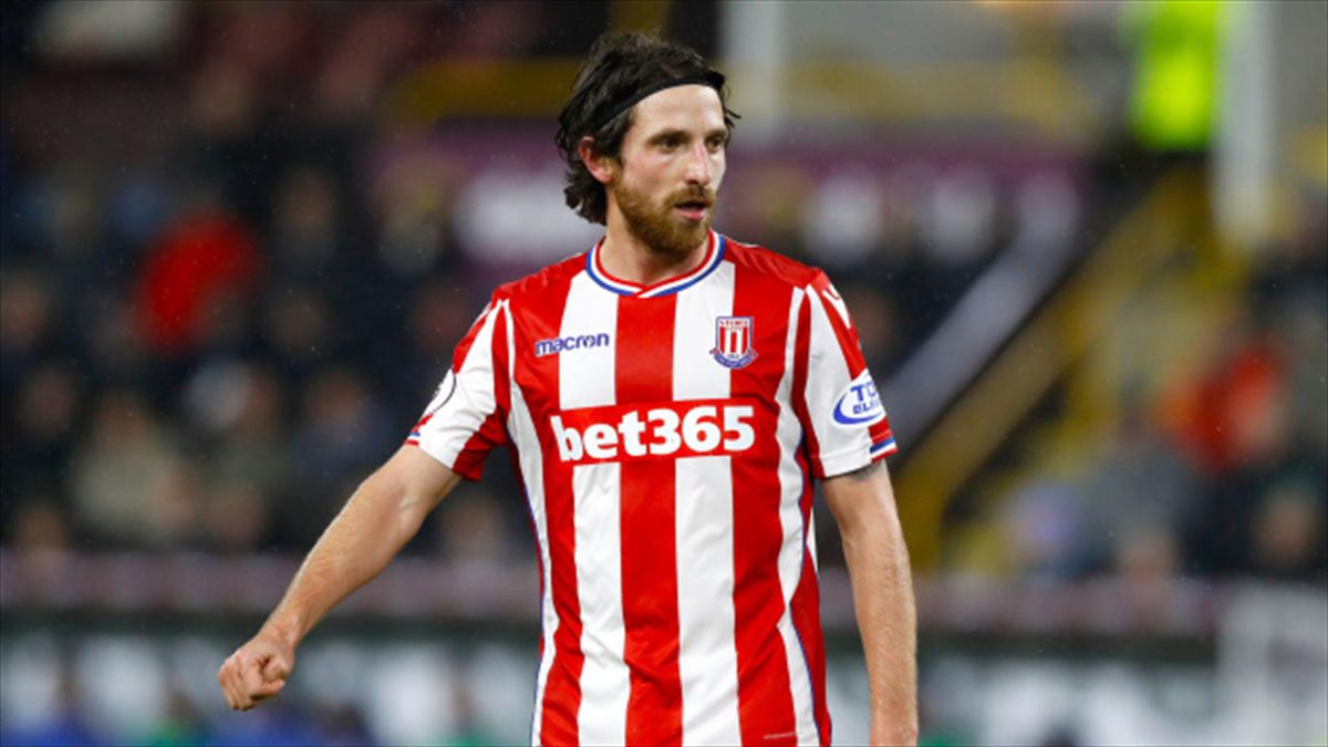 Stoke Cannot Afford To Lose Joe Allen Says Mark Hughes Eurosport