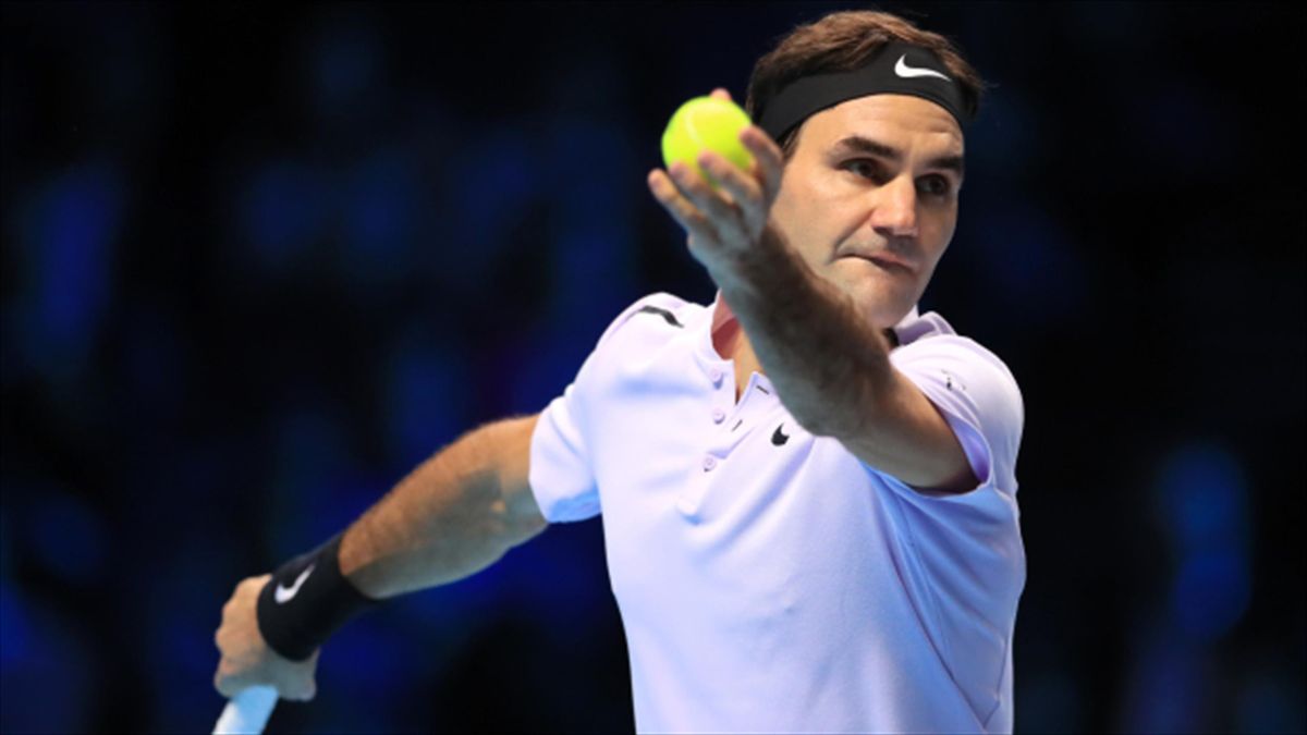 Roger Federer won his opening match of the season at the Hopman Cup