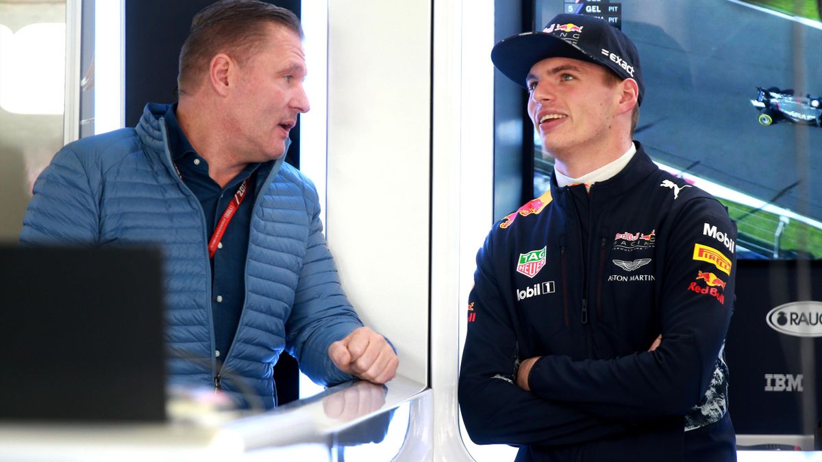 Ruffel Vom Papa Jos Verstappen Kritisiert Max Fur Vettel Crash Eurosport