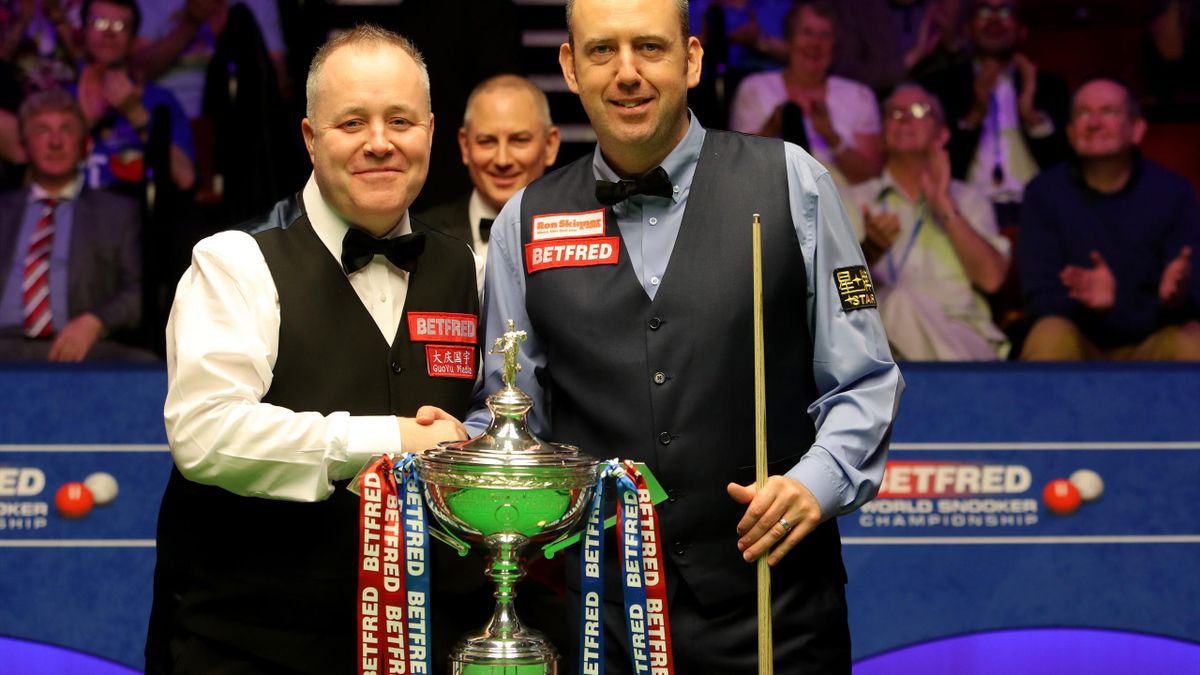 John Higgins levels astonishing world final with Mark Williams at 15-15 from 14-7 down