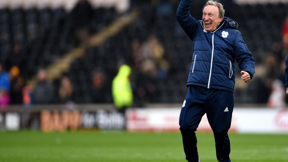 Neil Warnock has told Cardiff City players how he wants them to