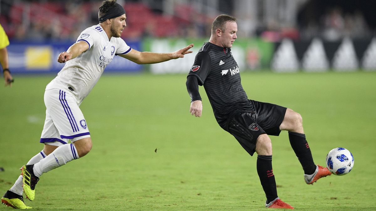 Wayne rooney boots 2019 sale